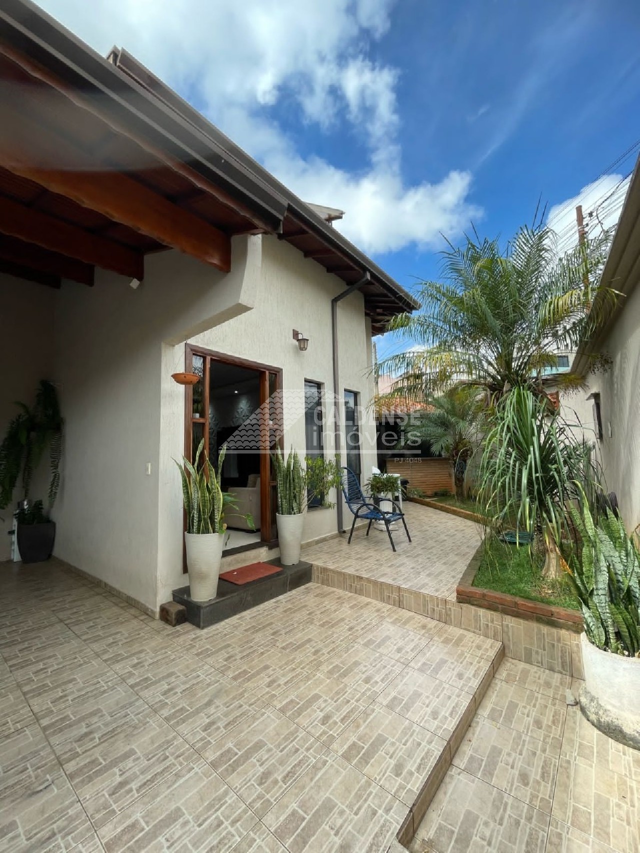 Casa, 3 quartos, 130 m² - Foto 1
