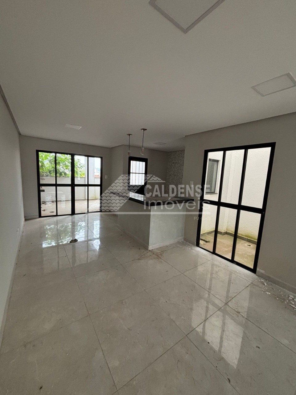 Casa, 3 quartos - Foto 2