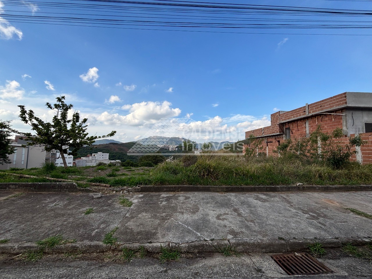 Terreno, 378 m² - Foto 1