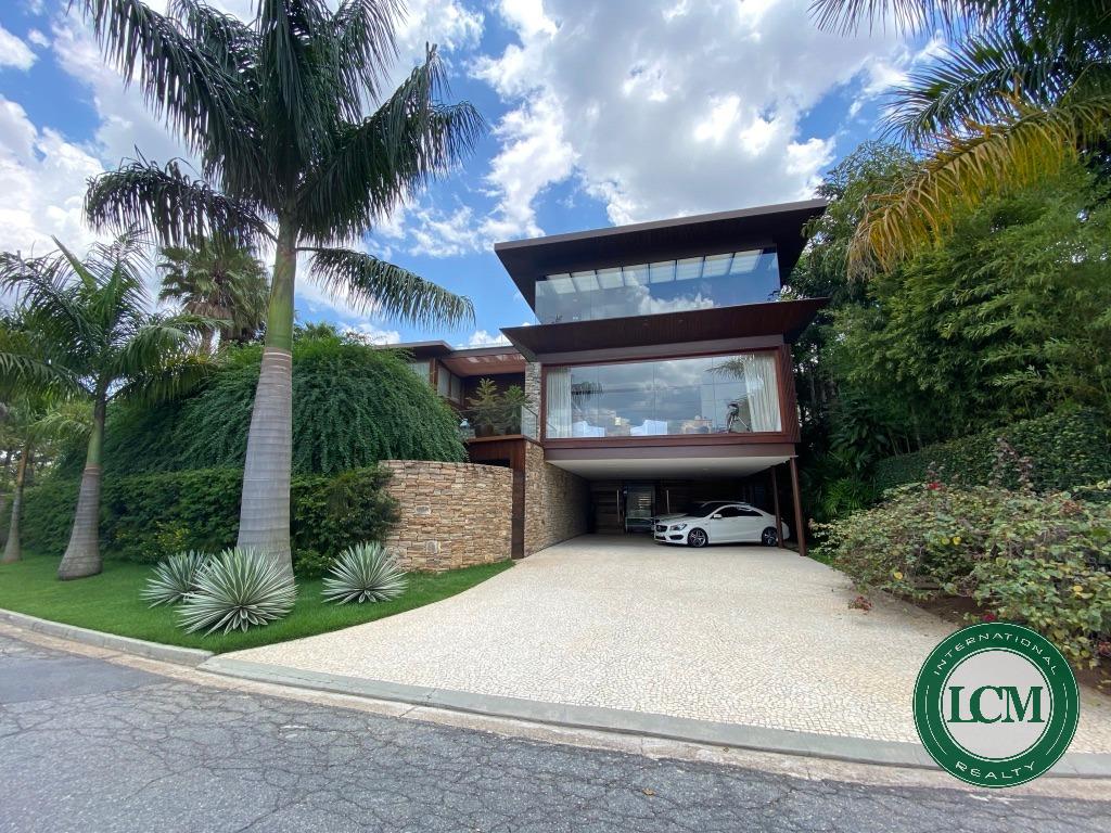 CASA RESIDENCIAL em Barueri - SP, Alphaville