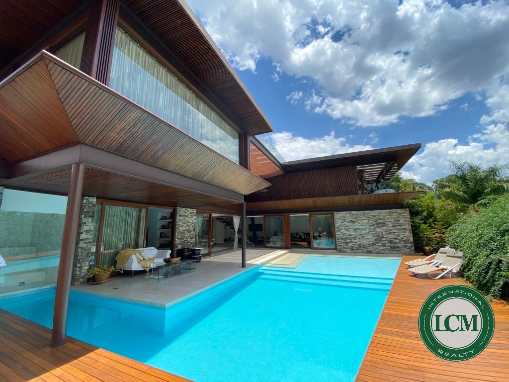 CASA RESIDENCIAL em Barueri - SP, Alphaville