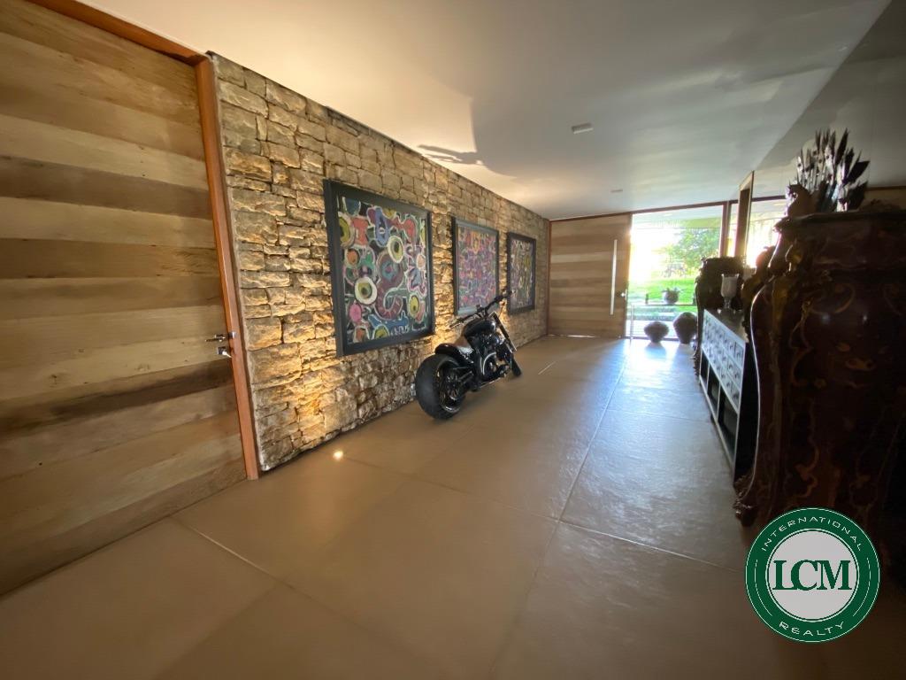CASA RESIDENCIAL em Barueri - SP, Alphaville
