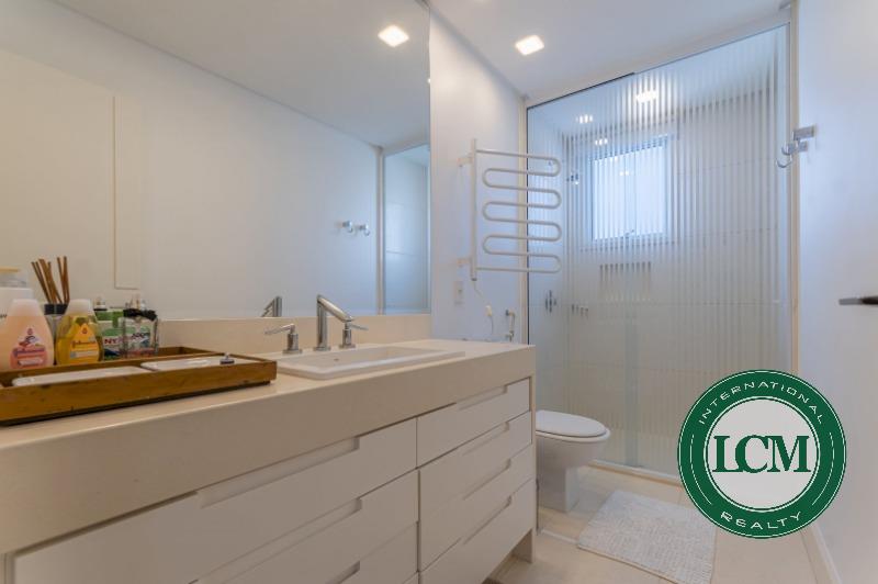 Apartamento de luxuoso em frente ao mar - foto 4