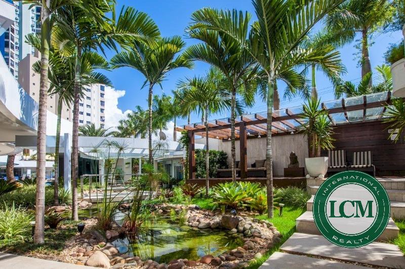 Apartamento de Luxuoso em Frente ao Mar