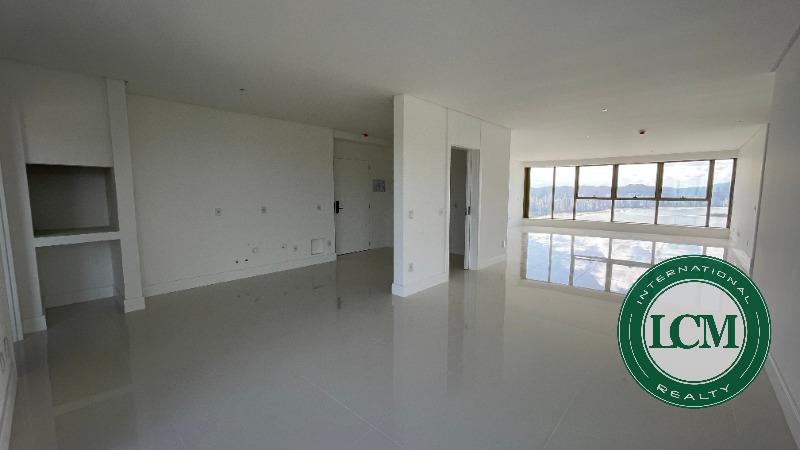 Apartamento Espetacular em YachHouse