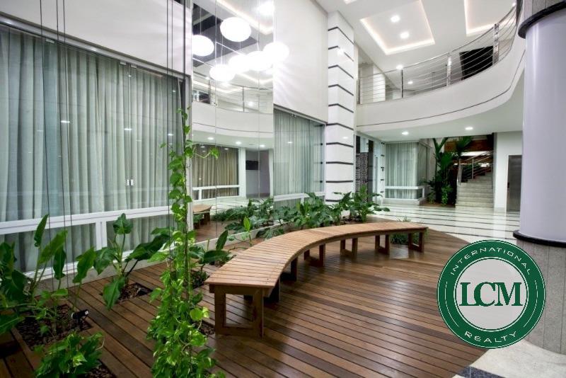 Apartamento de Luxuoso em Frente ao Mar