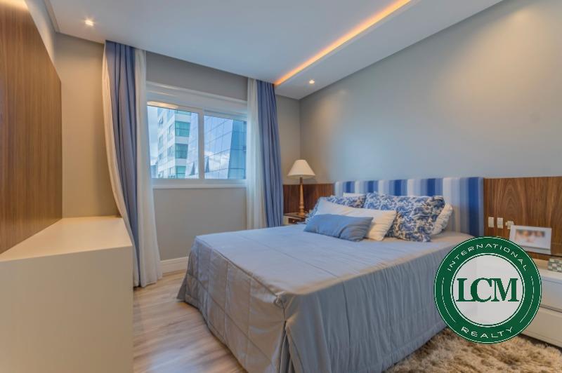 Apartamento de Luxuoso em Frente ao Mar