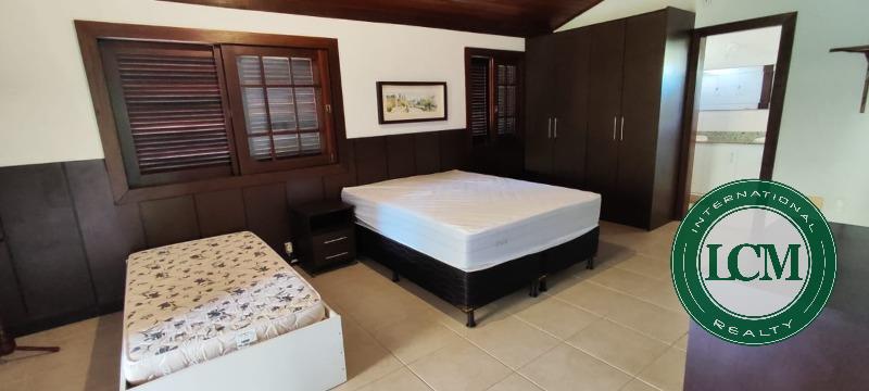 Casa na aldeia dos coqueiros- bahia