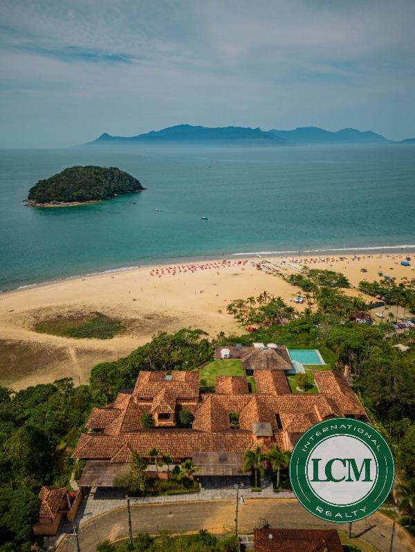 Mansão na Praia de Cocanha - Caraguatatuba