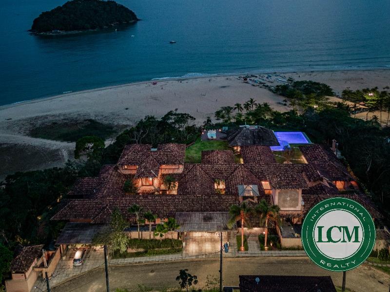 Mansão na Praia de Cocanha - Caraguatatuba