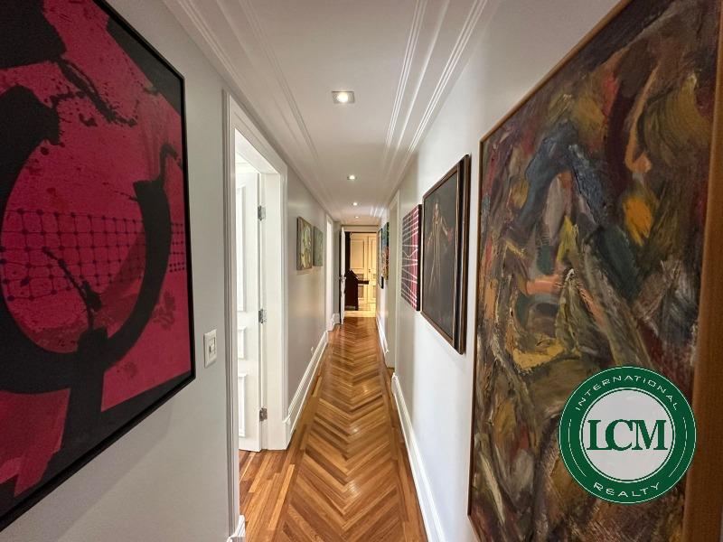 Apartamento a venda no Jardins