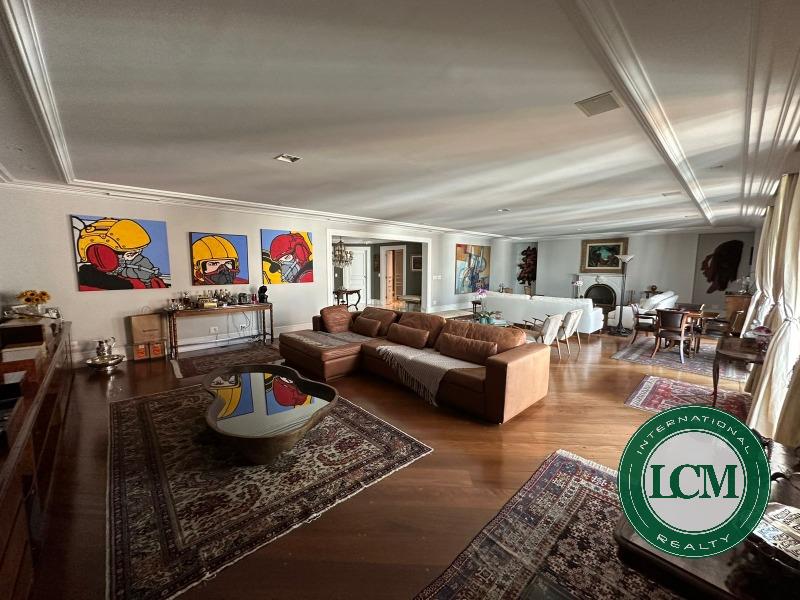 Apartamento a venda no Jardins