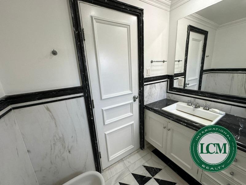 Apartamento a venda no Jardins