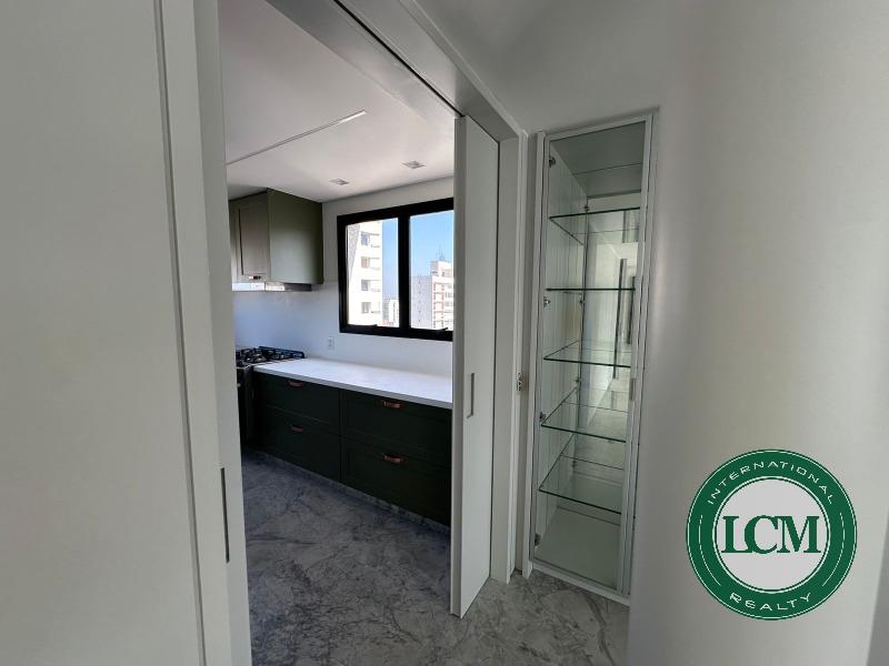 Apartamento à venda no Jardim Paulista