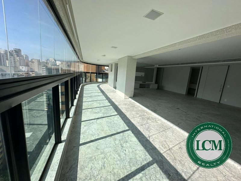 Apartamento à venda no Jardim Paulista