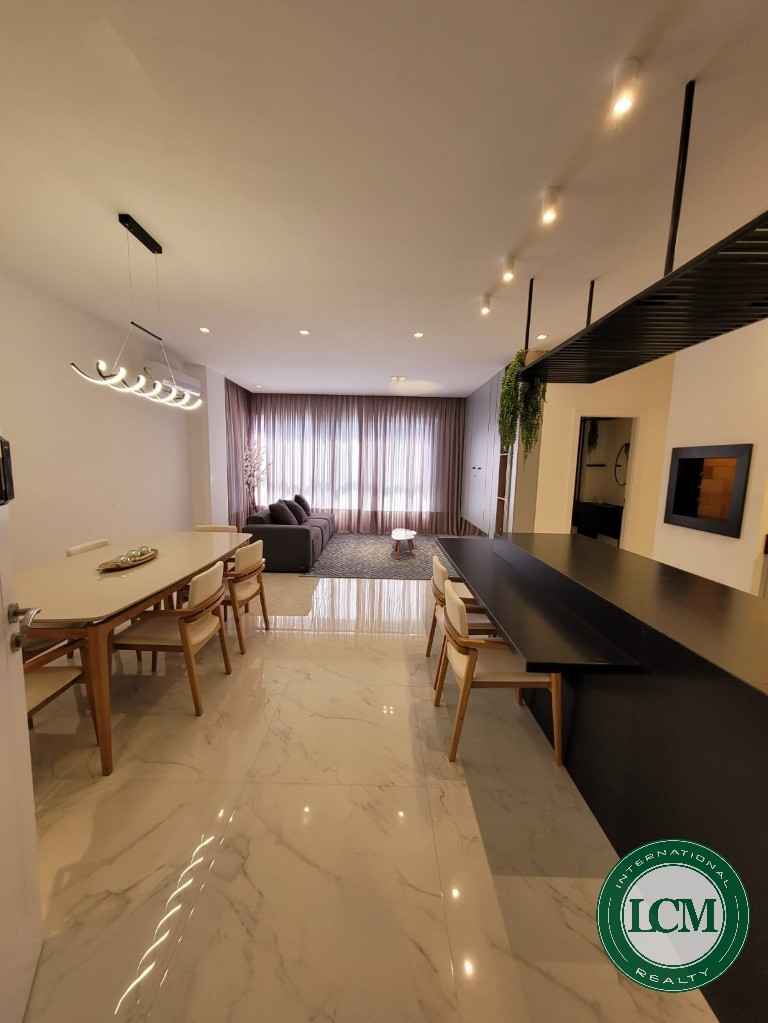 Apartamento, 3 quartos, 134 m² - Foto 2