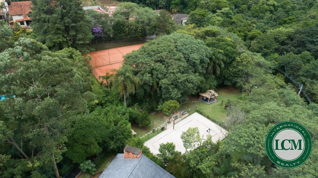 Casa moderna à venda no Condomínio SPII
