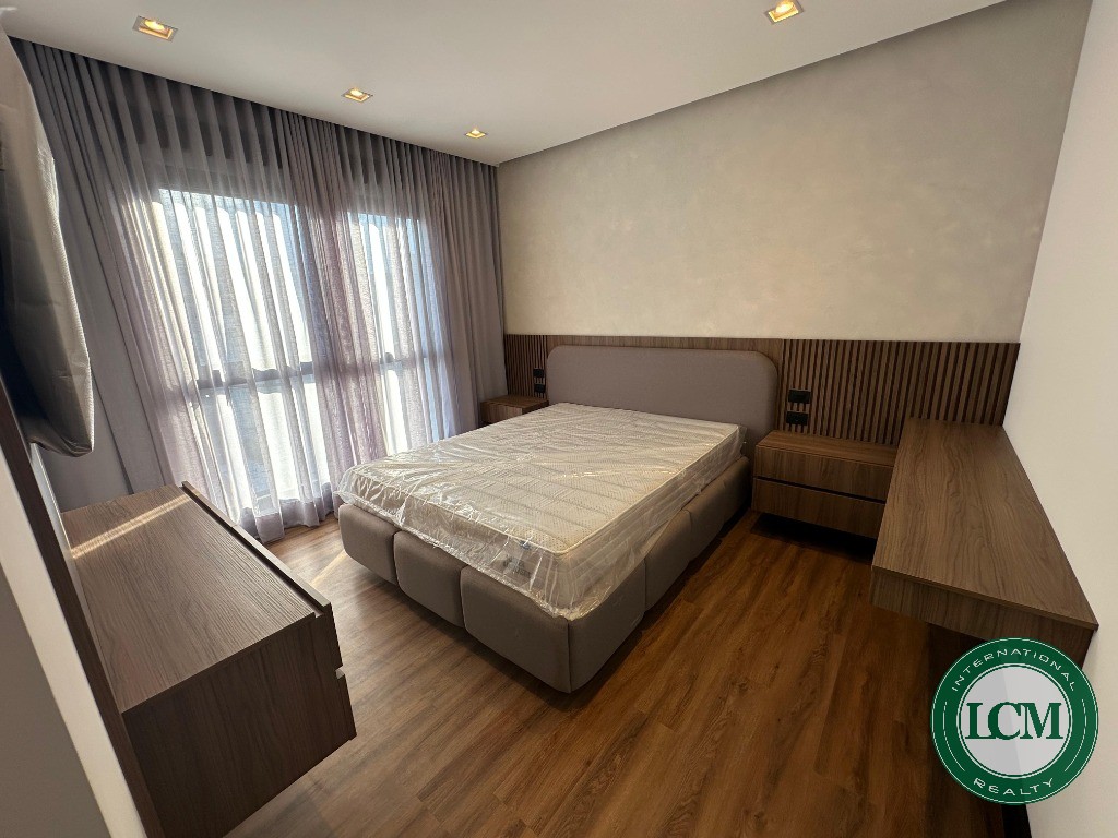 Casa moderna à venda no Condomínio SPII