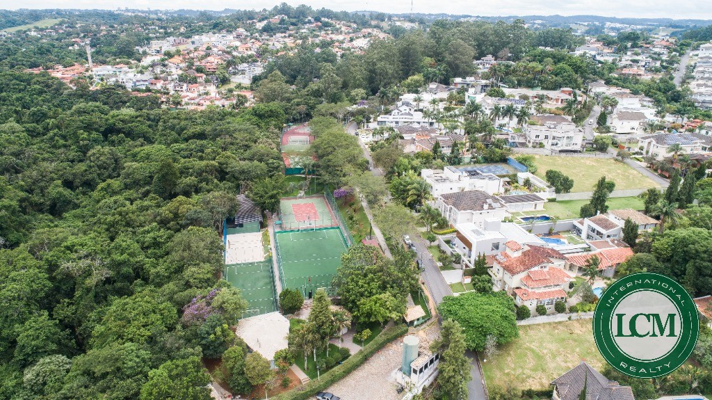 Casa moderna à venda no Condomínio SPII
