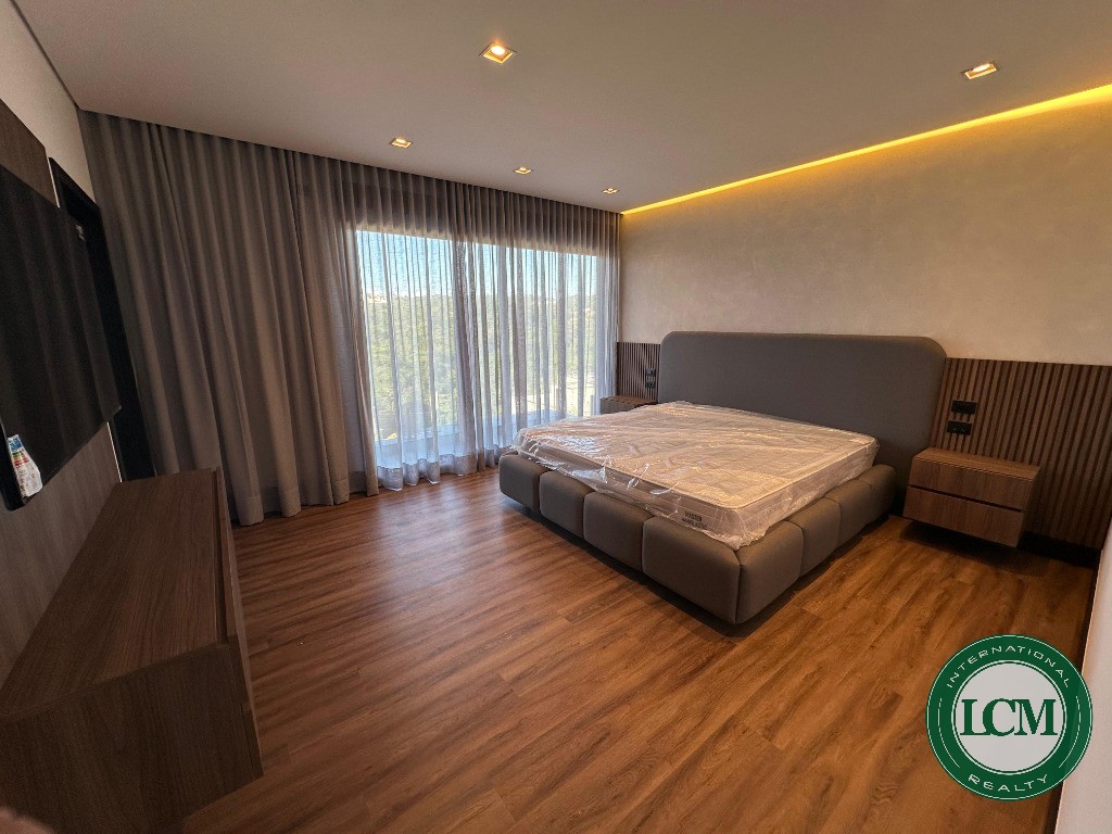 Casa moderna à venda no condomínio spii