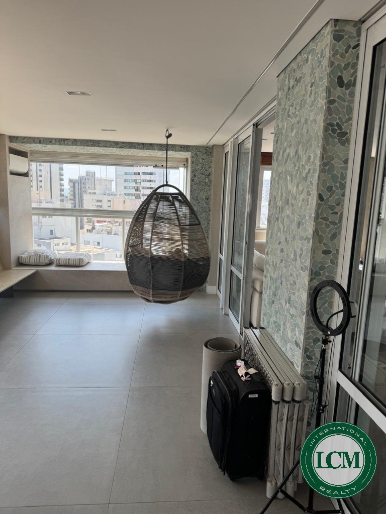 Apartamento à venda na Aclimação - SP