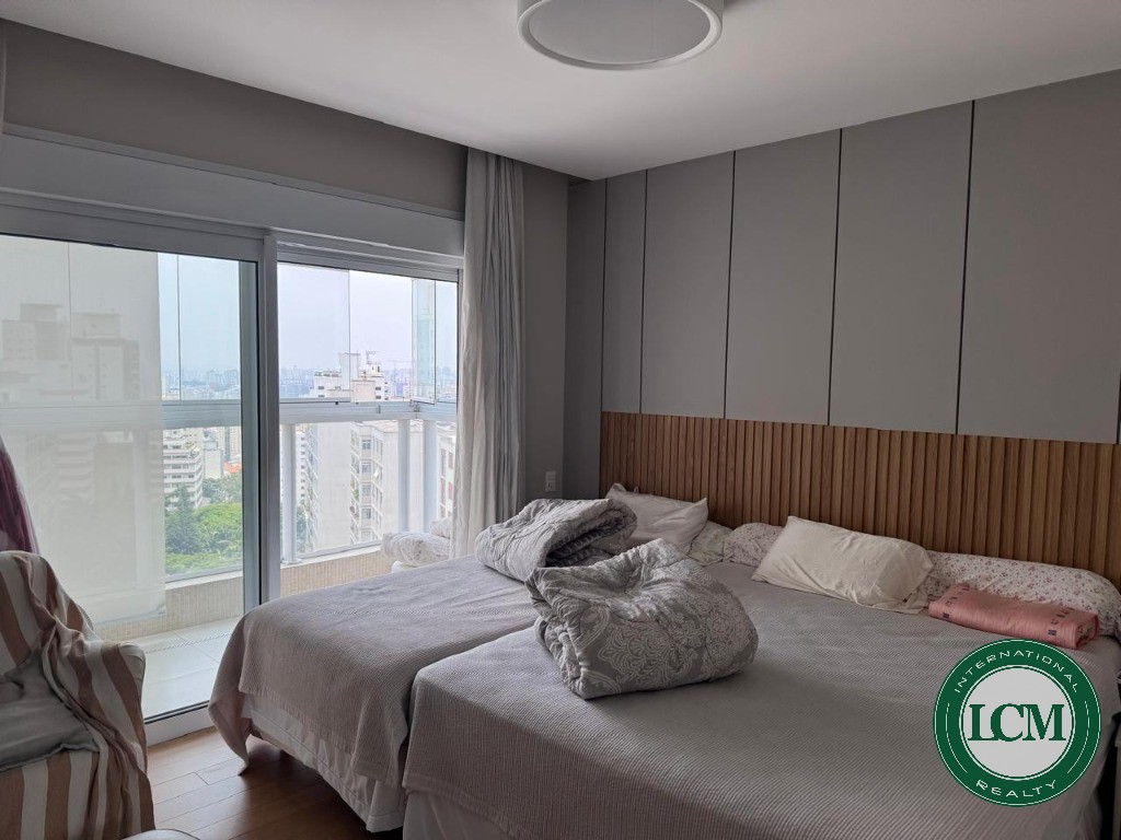 Apartamento à venda na Aclimação - SP