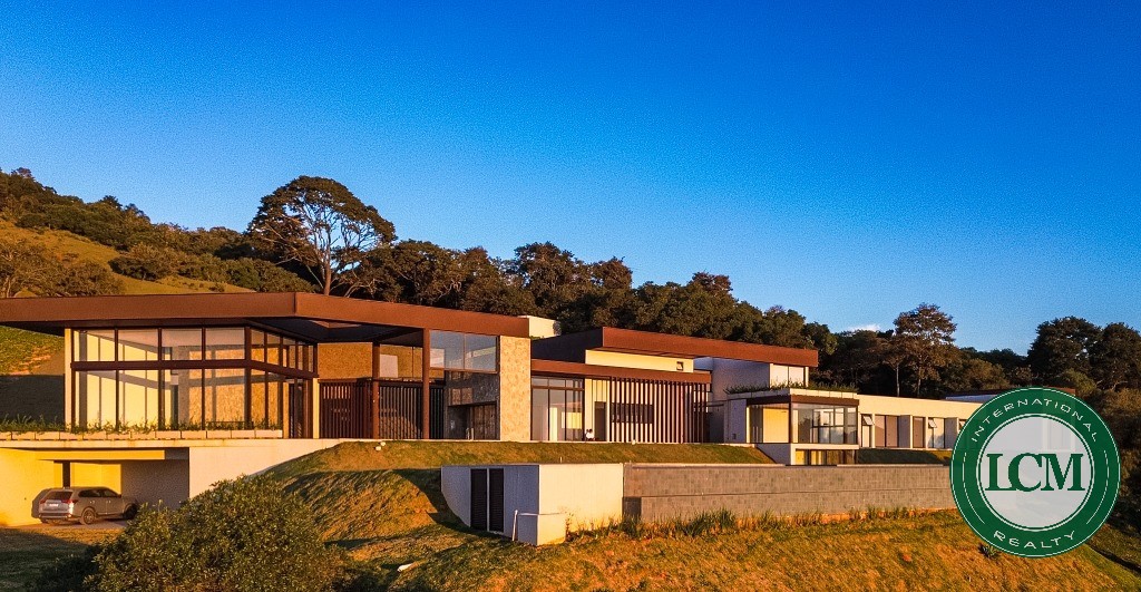 Casa à venda em bragança paulista com vista para a represa