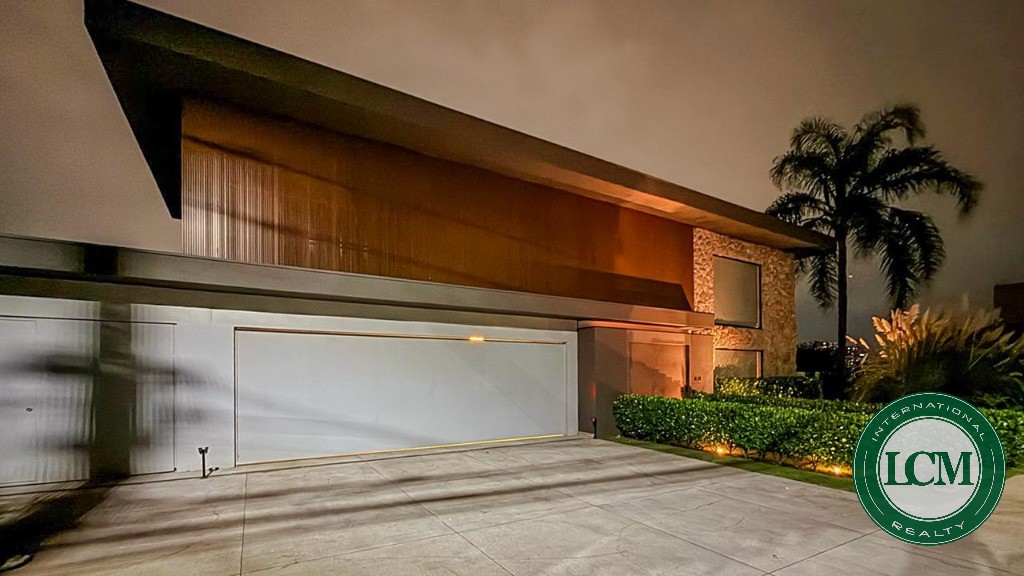 Residência Exclusiva à Venda ou Locação - Alphaville Residencial 1