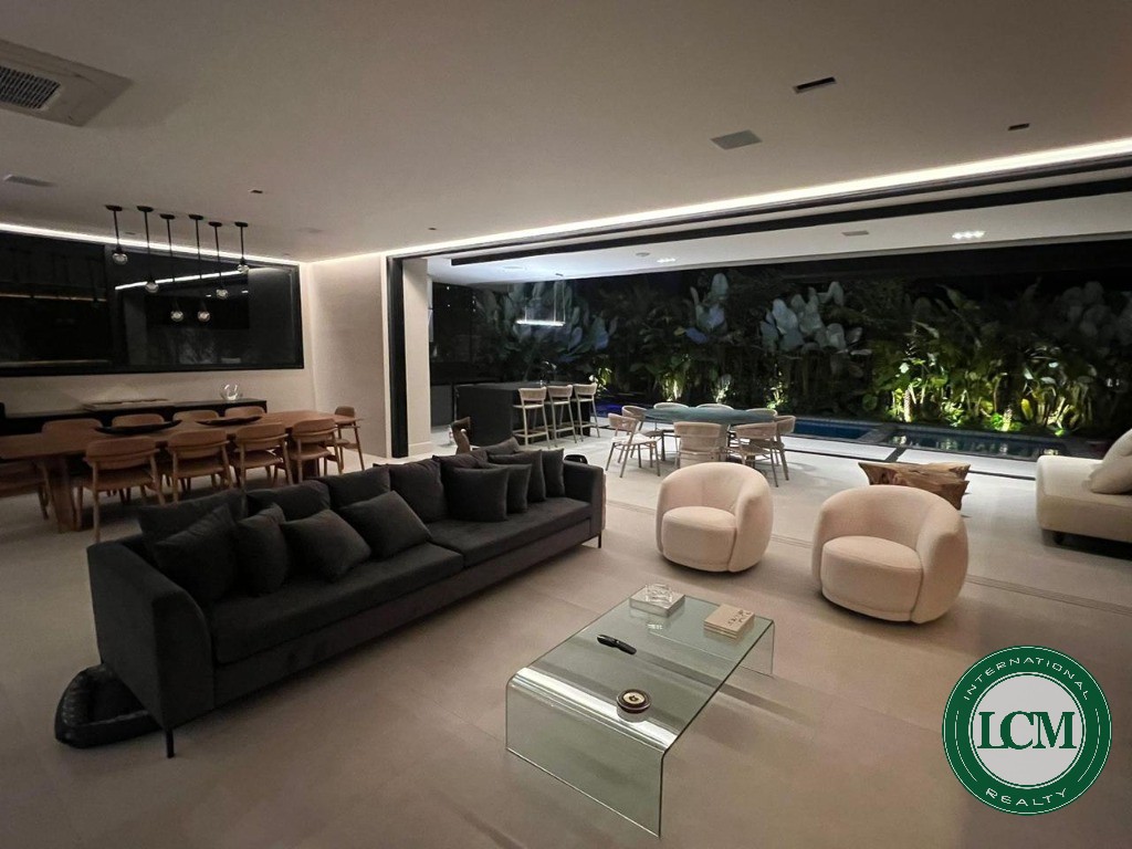 Casa à Venda no Alphaville Residencial Um 4 Suítes e Piscina Aquecida - foto 3