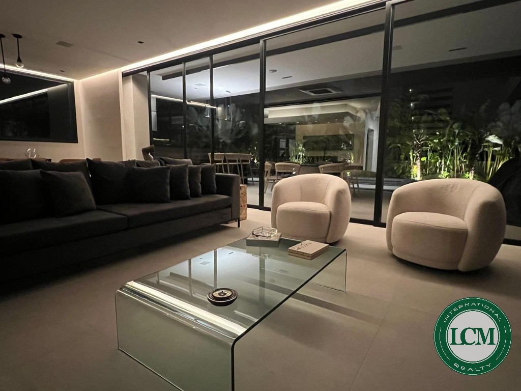 Casa à Venda no Alphaville Residencial Um 4 Suítes e Piscina Aquecida - foto 5