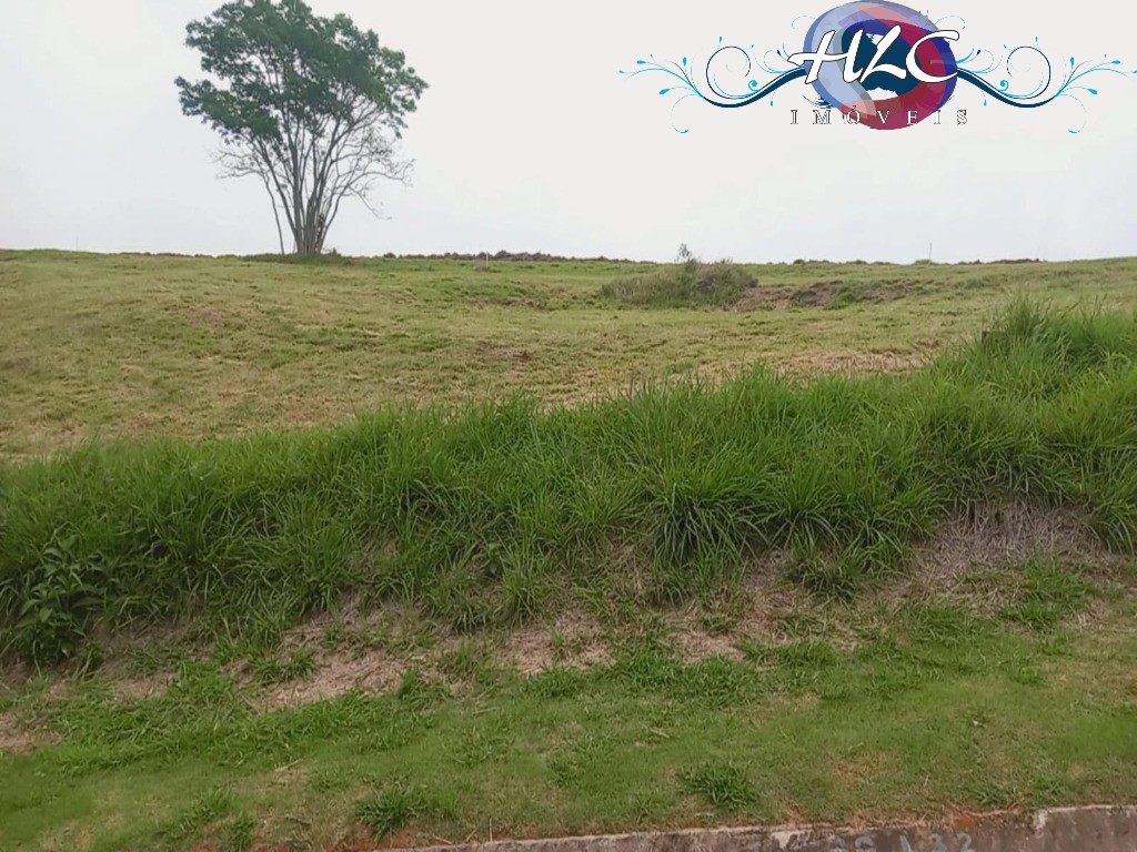 Terreno no Condomínio Terra Caxambu - 1000 m2 com ótima localização.