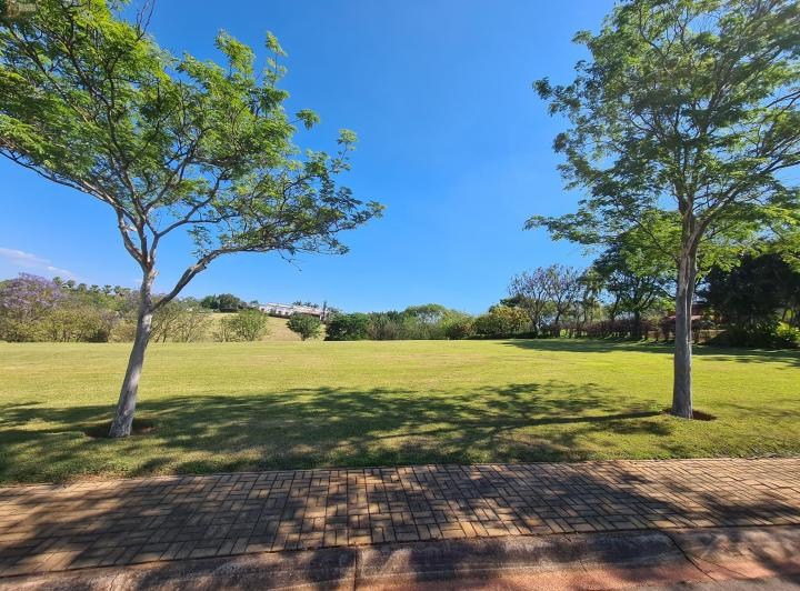 Terreno em RESIDENCIAL FAZENDA DA GRAMA, ITUPEVA - Venda Maravilhoso terreno em declive com vista linda  ( com título de praia) no Melhor condomínio do Brasil - FAZENDA DA GRAMA / PRAIA DA GRAMA