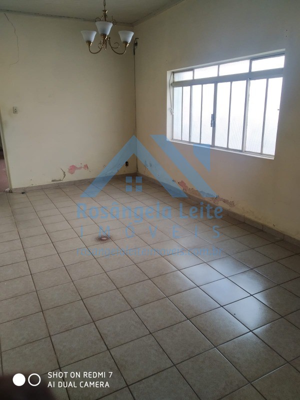 Casa, 3 quartos, 211 m² - Foto 6