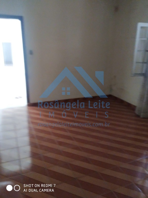 Casa, 3 quartos, 211 m² - Foto 2