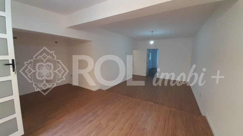 Casa, 1 quarto, 130 m² - Foto 2