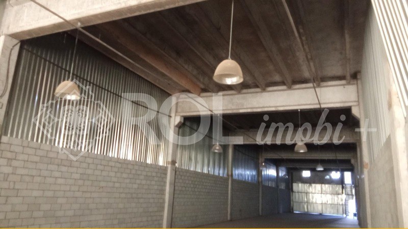 Depósito-Galpão, 760 m² - Foto 1