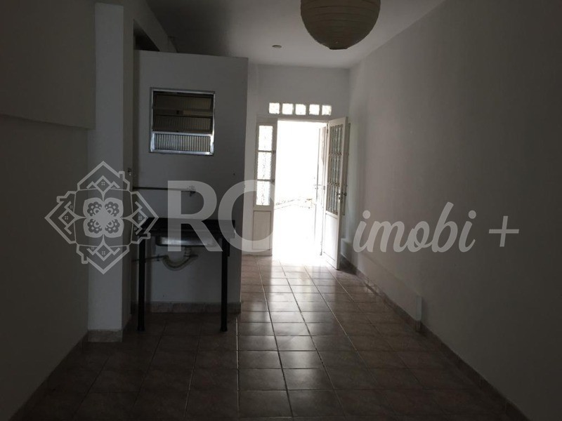 Depósito-Galpão, 117 m² - Foto 1