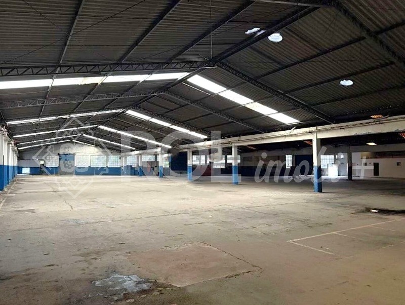 Depósito-Galpão, 2949 m² - Foto 1