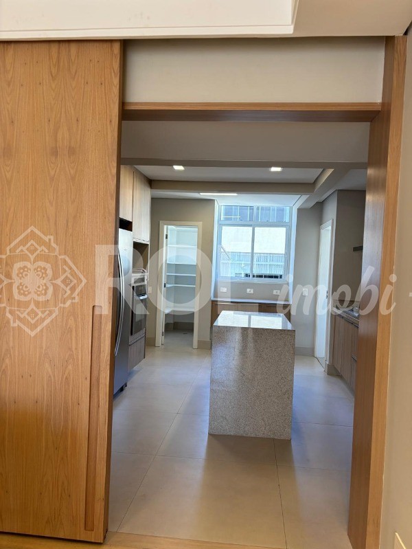 Apartamento, 3 quartos, 220 m² - Foto 14