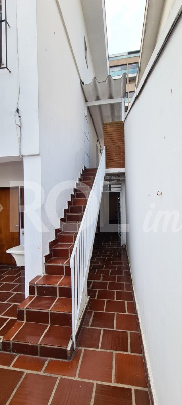 Casa, 2 quartos, 279 m² - Foto 31