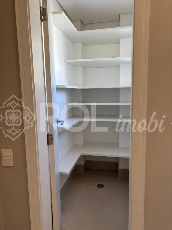 Apartamento, 3 quartos, 220 m² - Foto 23