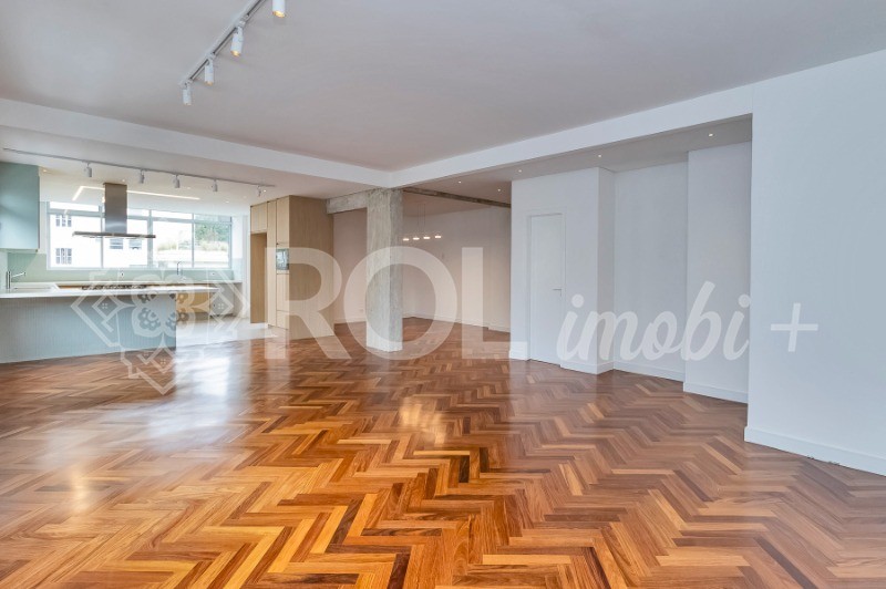 Apartamento, 3 quartos, 230 m² - Foto 1