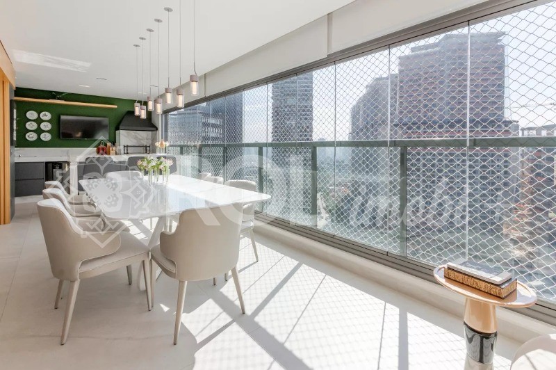 Apartamento, 3 quartos, 181 m² - Foto 1