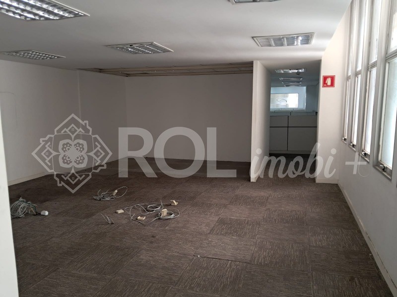 Sala-Conjunto, 1188 m² - Foto 33