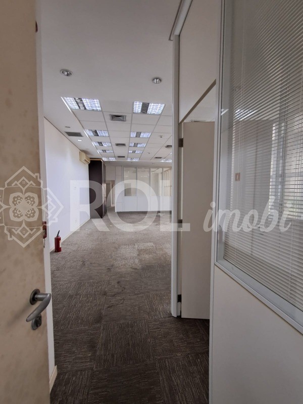 Sala-Conjunto, 1188 m² - Foto 49