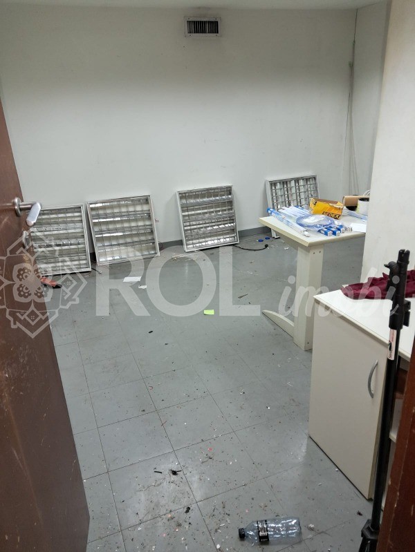 Sala-Conjunto, 1188 m² - Foto 21