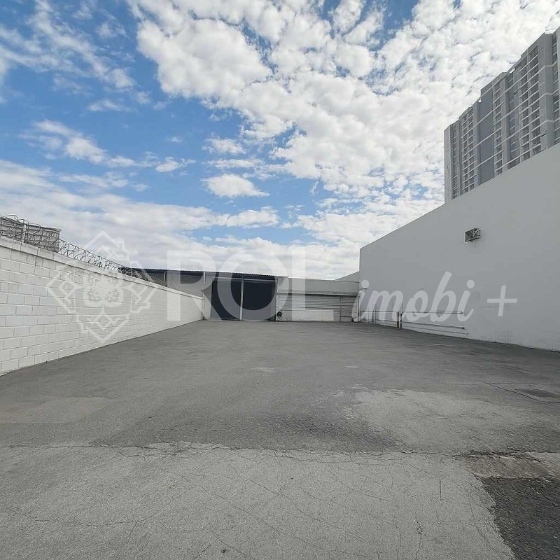 Depósito-Galpão, 1400 m² - Foto 9