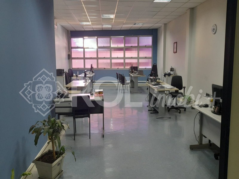 Prédio Inteiro, 700 m² - Foto 3