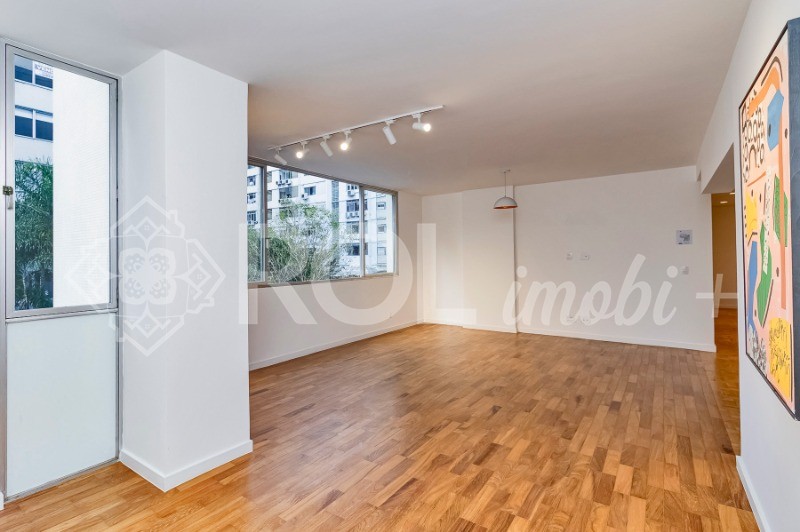 Apartamento, 3 quartos, 130 m² - Foto 1