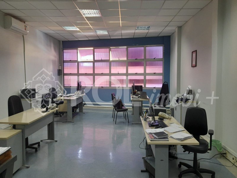 Prédio Inteiro, 700 m² - Foto 1